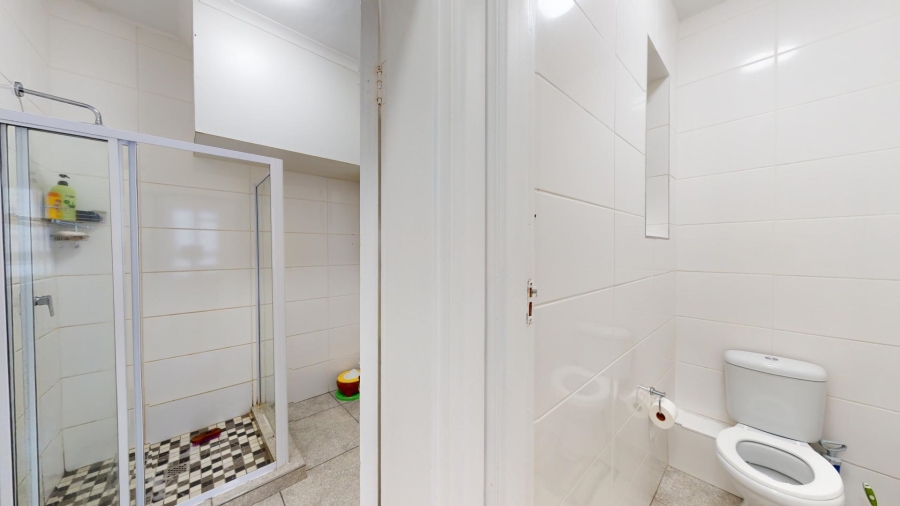 2 Bedroom Property for Sale in Summerstrand Eastern Cape